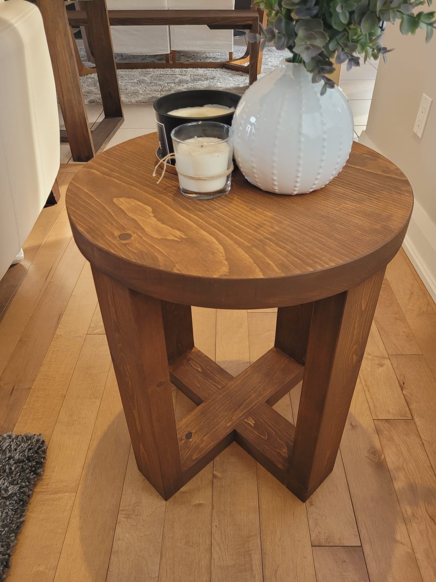 Round End Table - MJ
